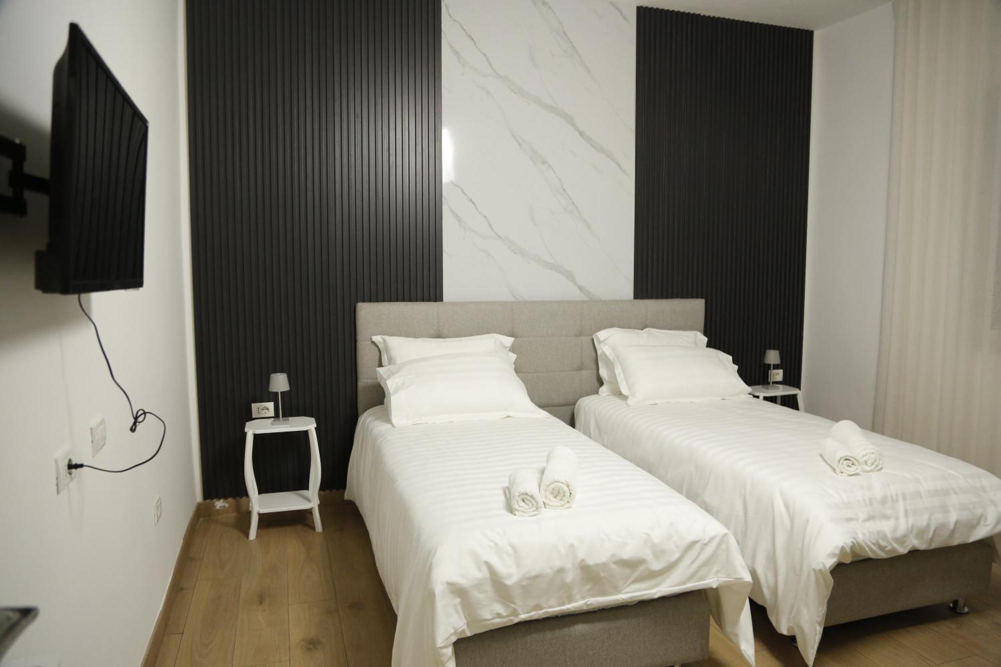 Albi Apartment Tirana Exterior photo