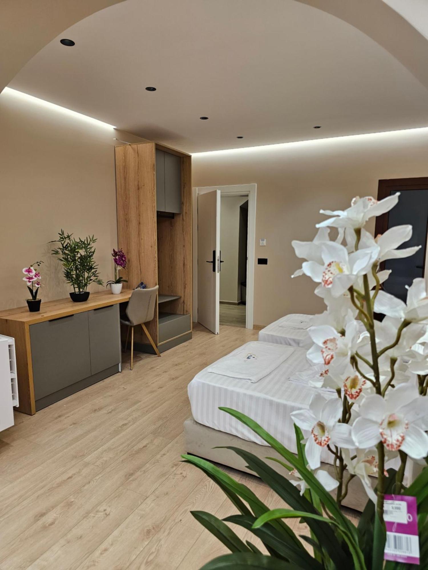 Albi Apartment Tirana Exterior photo